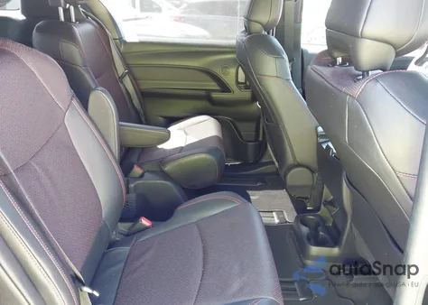 2025 Toyota Sienna Xse z USA, uszkodzony, nr VIN 5TDCRKEC8SS263967